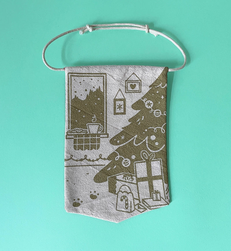 Red holiday decoration・Hanging banner