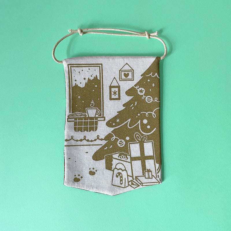 Red holiday decoration・Hanging banner