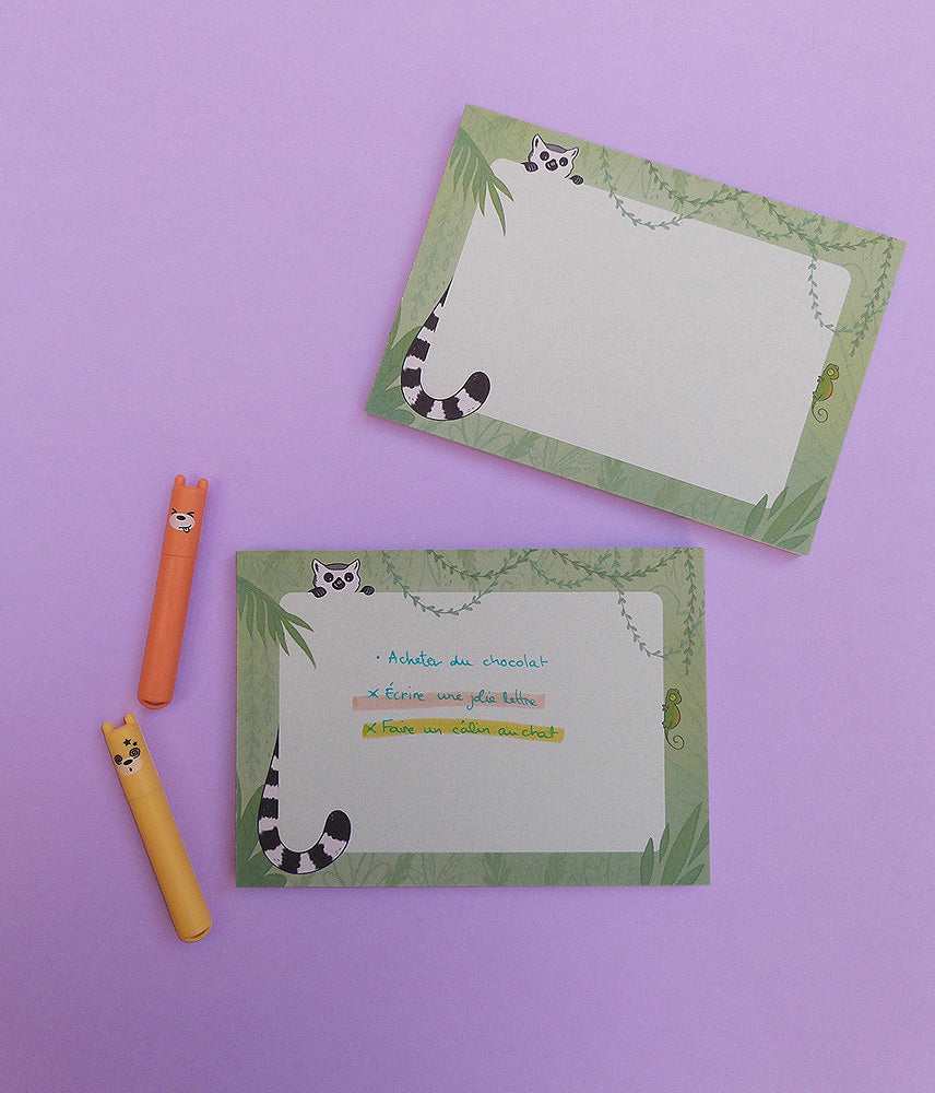 Lémurien à noter et petit caméléon, bloc notes mignon à l'ambiance jungle. En papier recyclé imprimé en Europe.