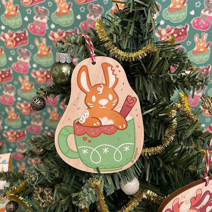 Ornements de sapin en bois. Décorations mignonnes. Lapin d'épice.