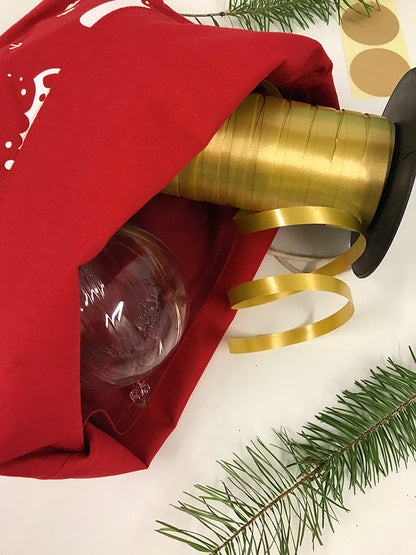 Pochette sérigraphiée artisanalement et entièrement faite à la main. Design animaux biscuits trop mignon.